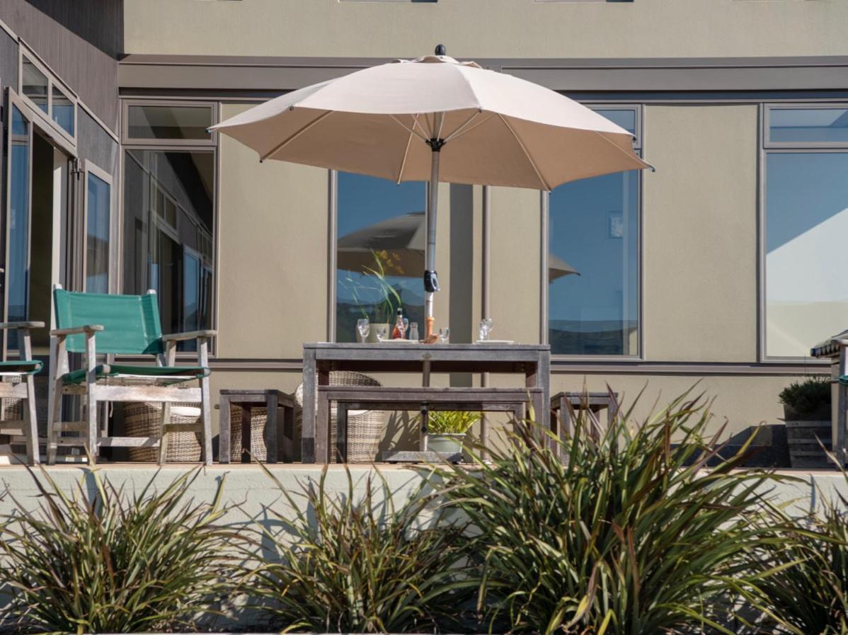 Kotare Point Paradise - Akaroa Holiday Home Esterno foto
