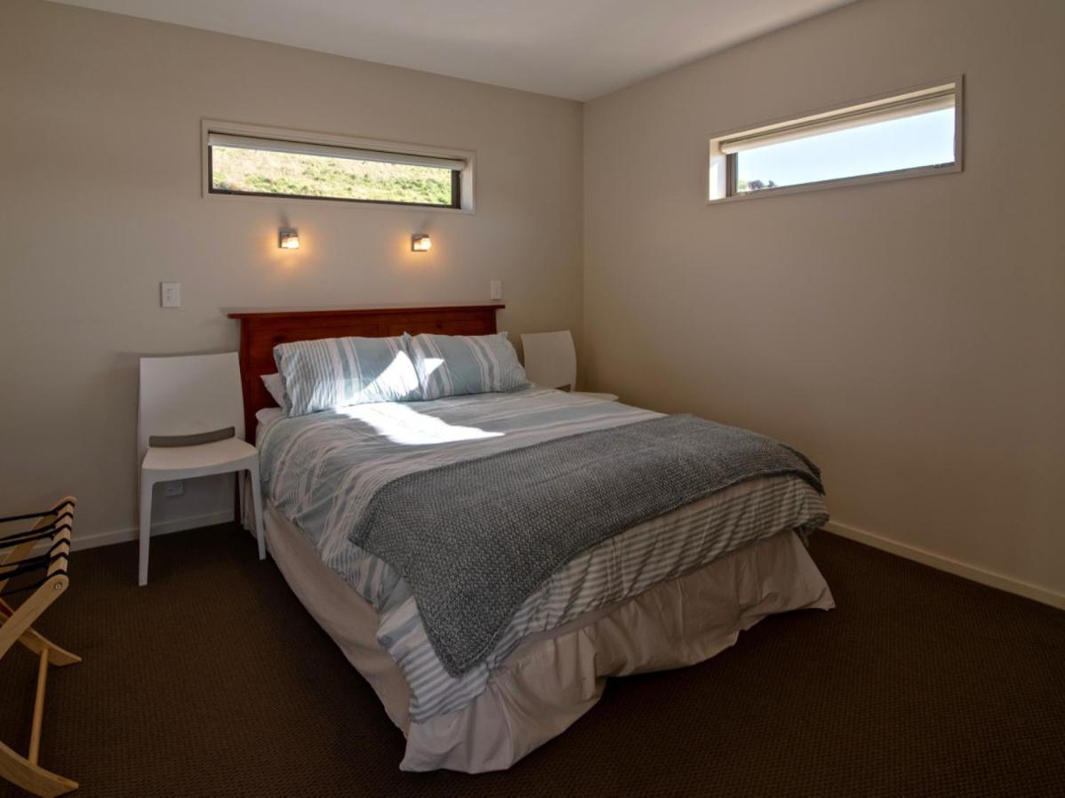 Kotare Point Paradise - Akaroa Holiday Home Esterno foto